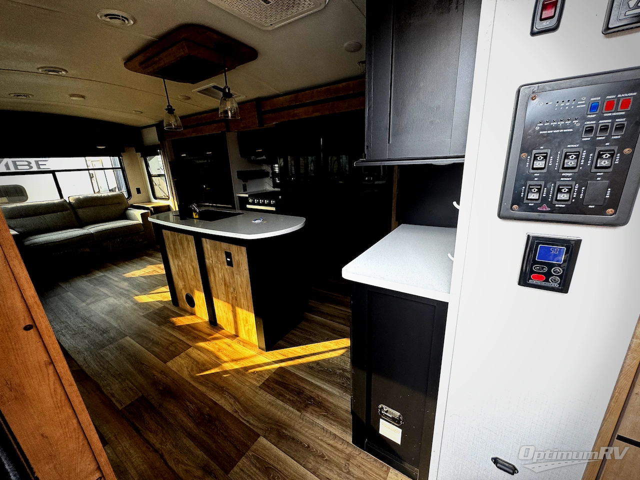 2023 Keystone Outback 328RL Photo 4