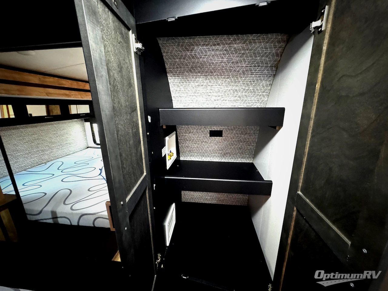 2023 Keystone Outback 328RL Photo 8