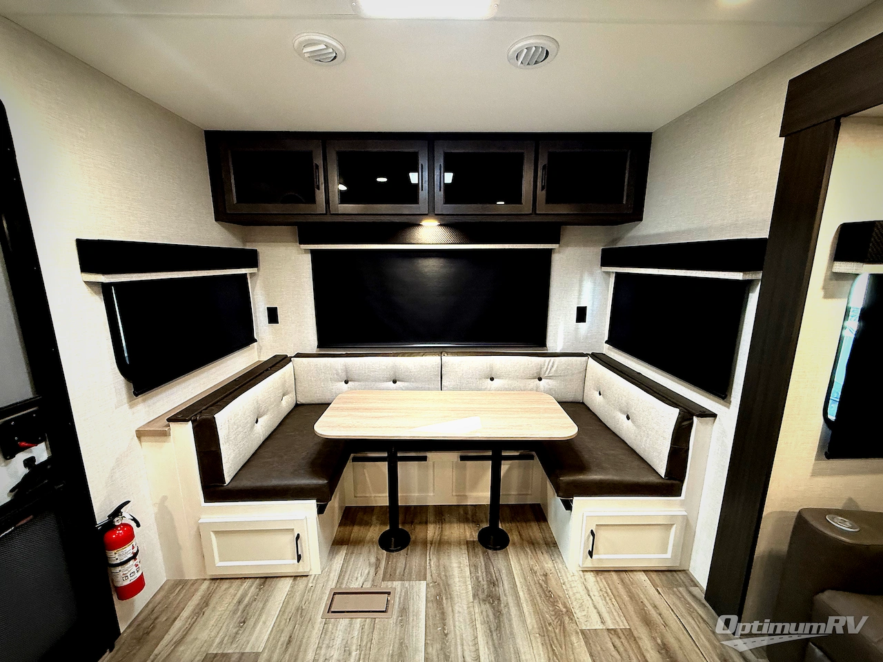 2026 Venture SportTrek Touring Edition STT302VRD Photo 6