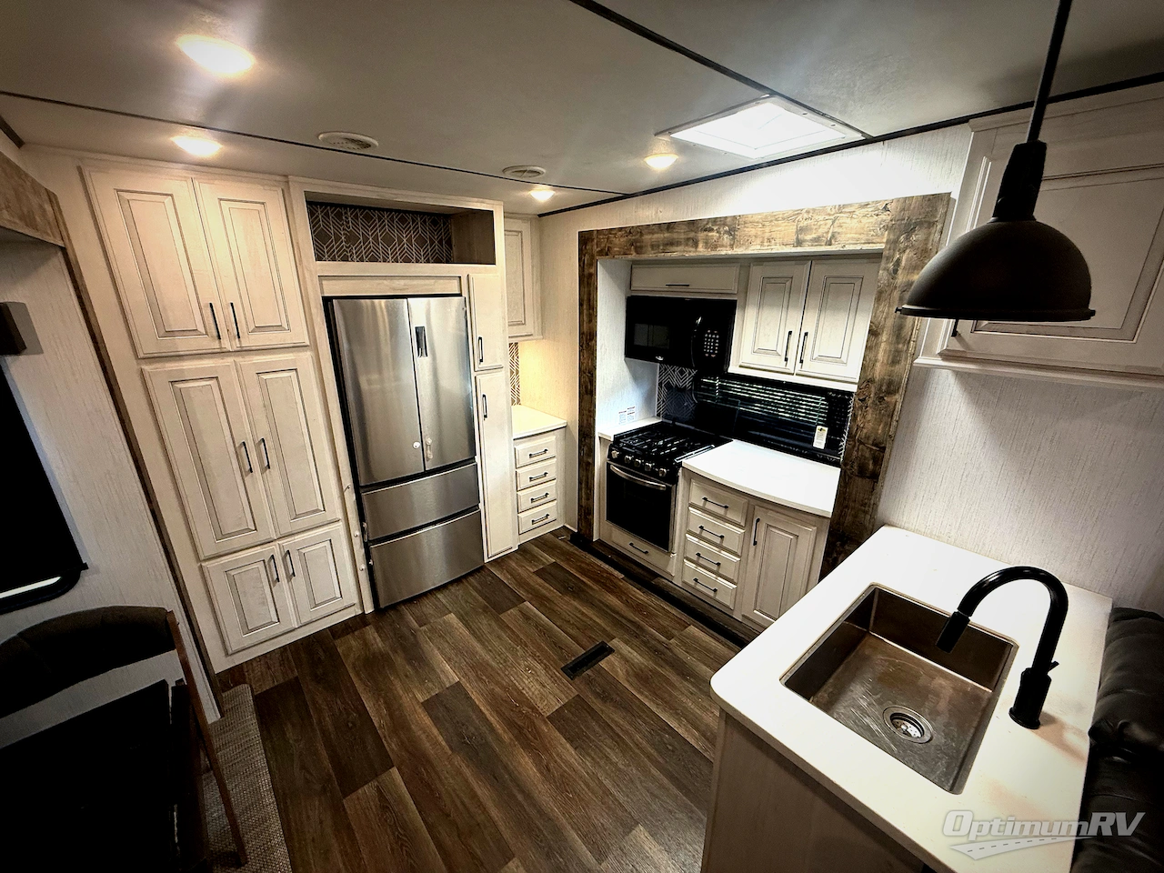 2021 Heartland Bighorn Traveler 39RK Photo 20