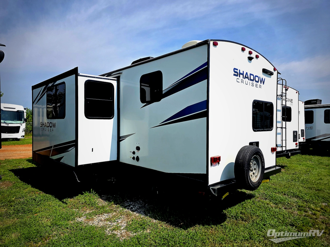 2022 Cruiser Shadow Cruiser 258BHS Photo 3