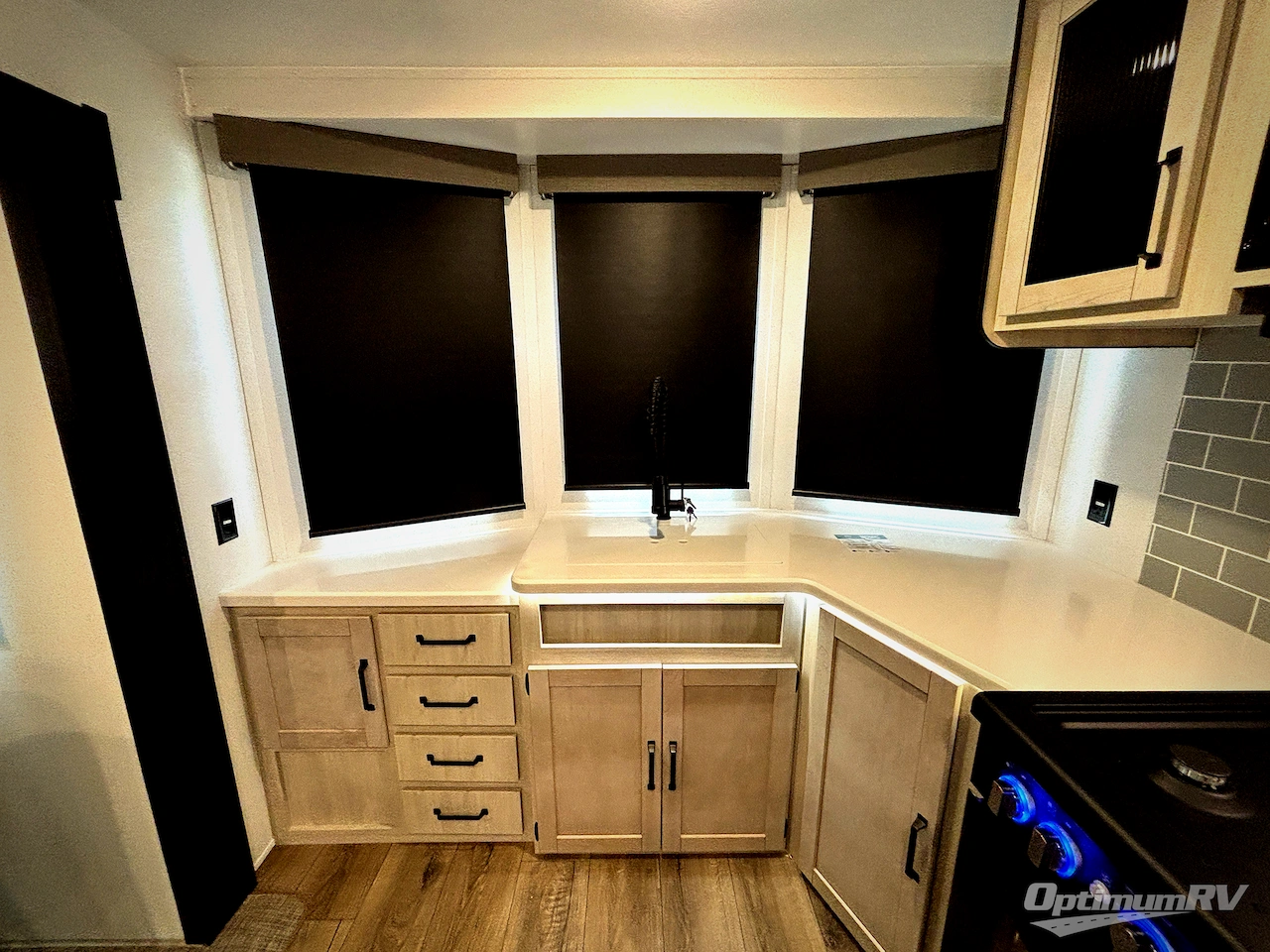 2027 Forest River Puma Vista 39FKL Photo 8