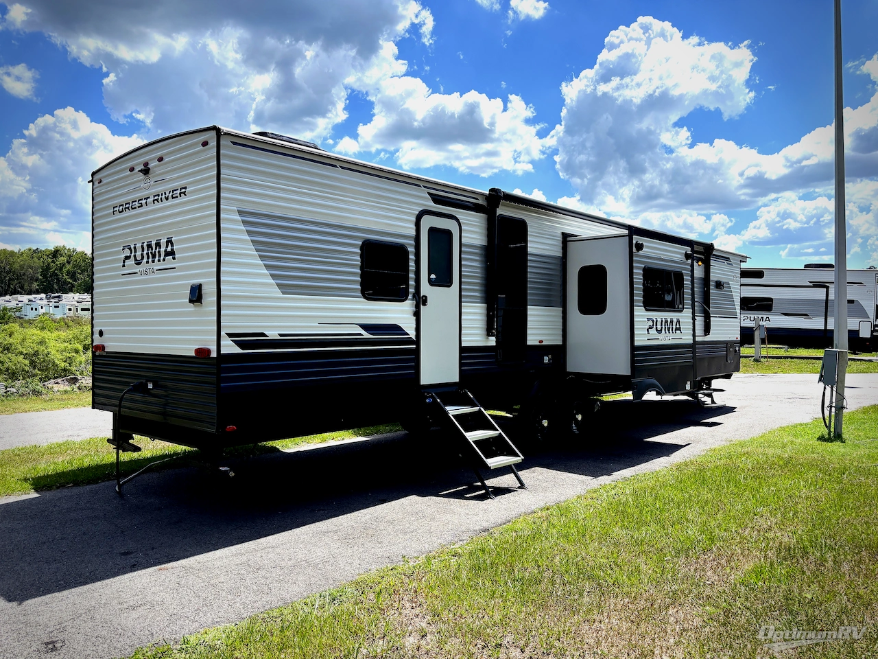 2027 Forest River Puma Vista 39FKL Photo 2