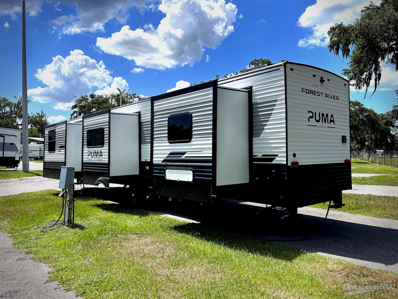 2027 Forest River Puma Vista 39FKL Photo 3