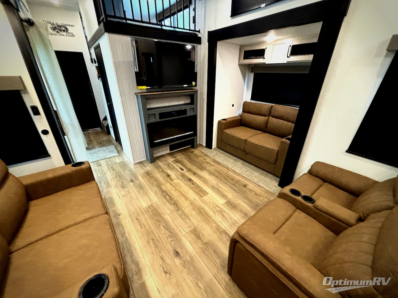 2027 Forest River Puma Vista 403LFT Photo 11