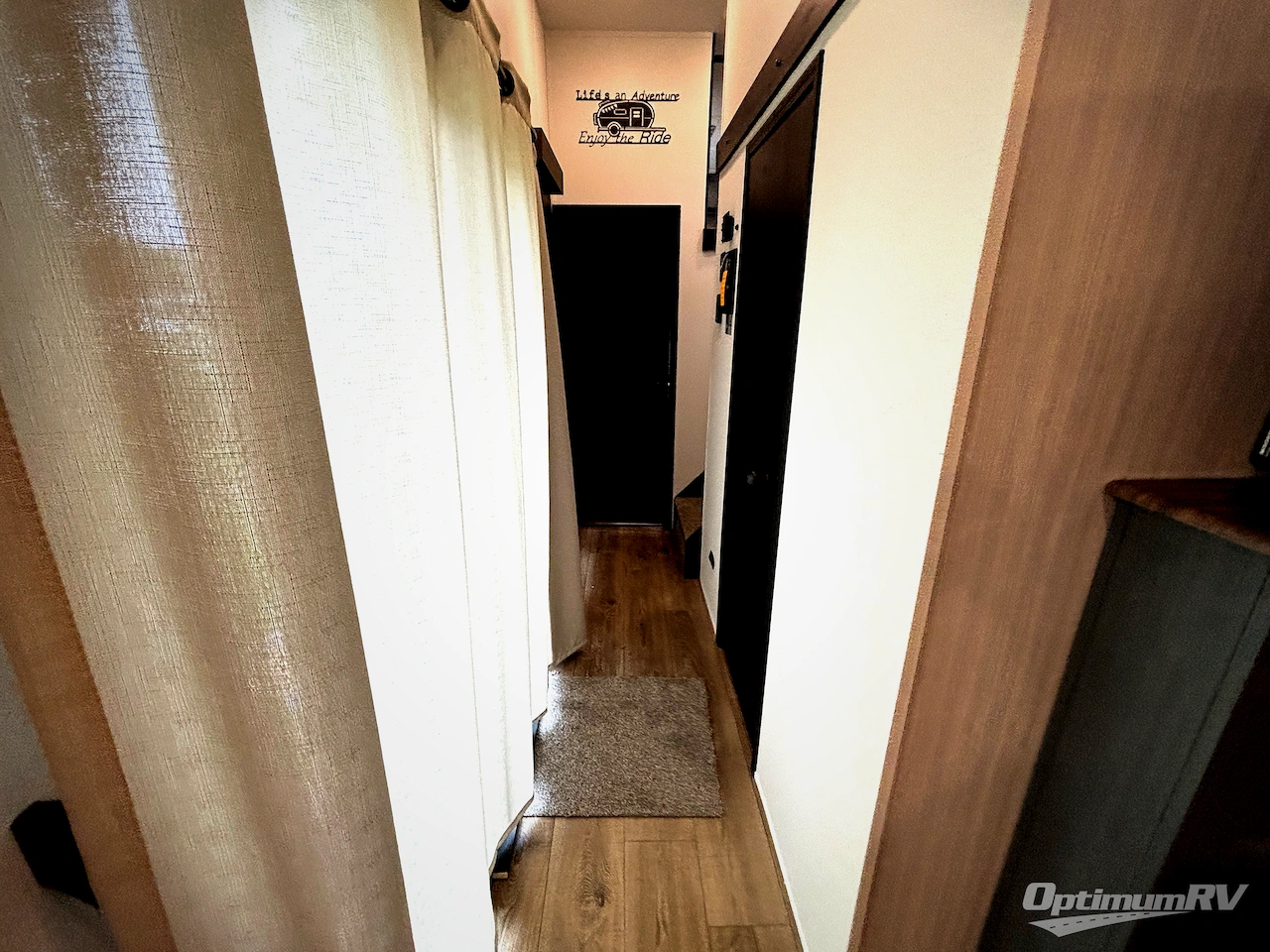 2027 Forest River Puma Vista 403LFT Photo 16
