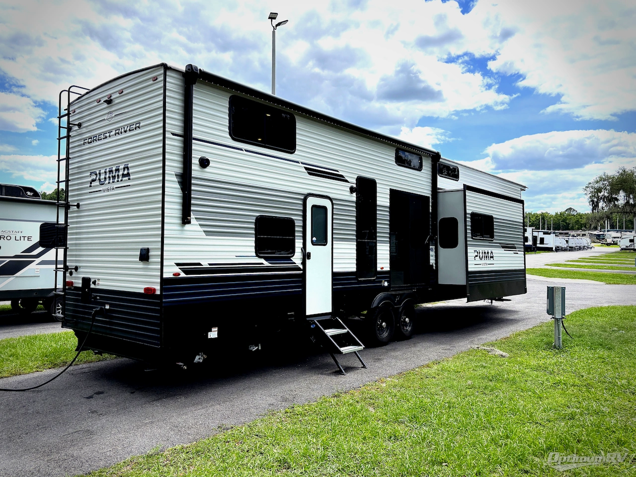 2027 Forest River Puma Vista 403LFT Photo 2