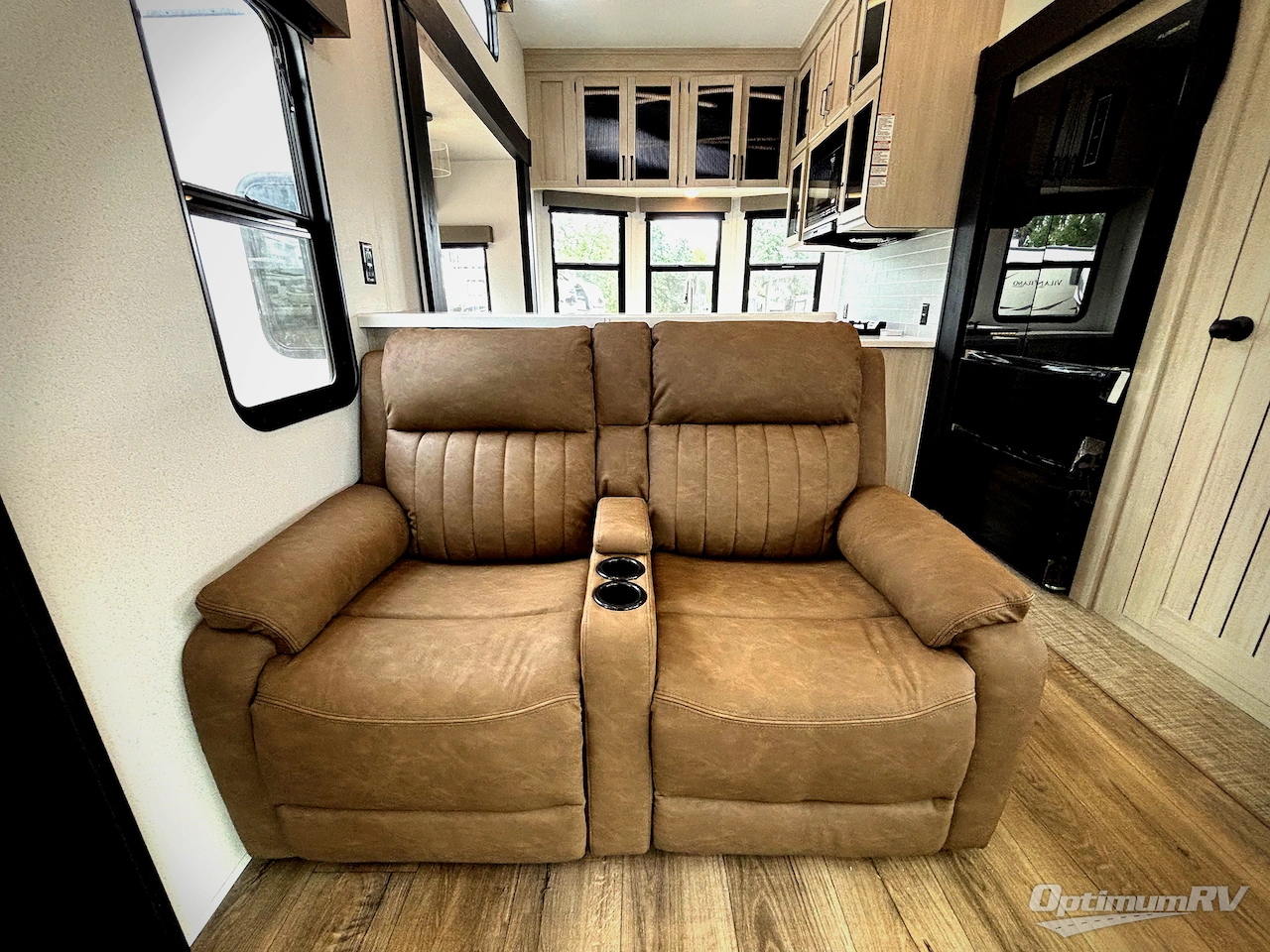 2027 Forest River Puma Vista 403LFT Photo 11
