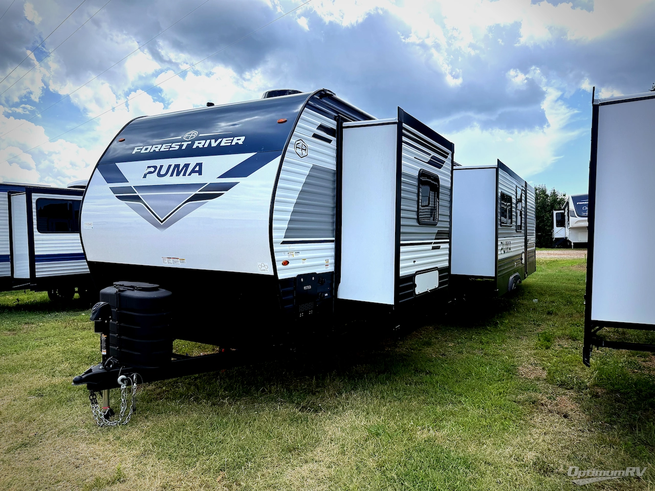 2027 Forest River Puma 32BHFS Photo 4