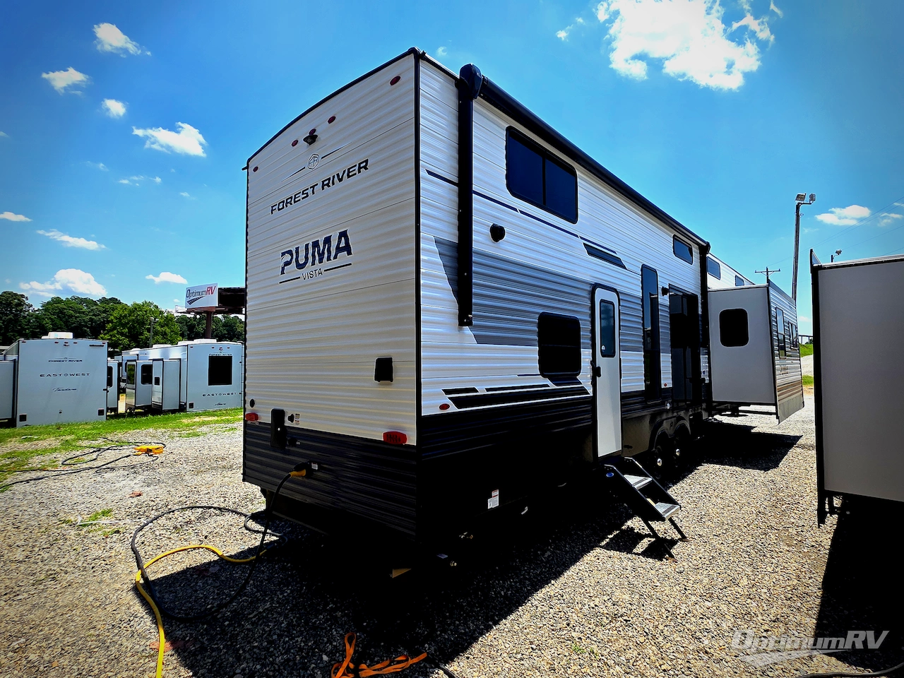 2027 Forest River Puma Vista 402LFT Photo 2