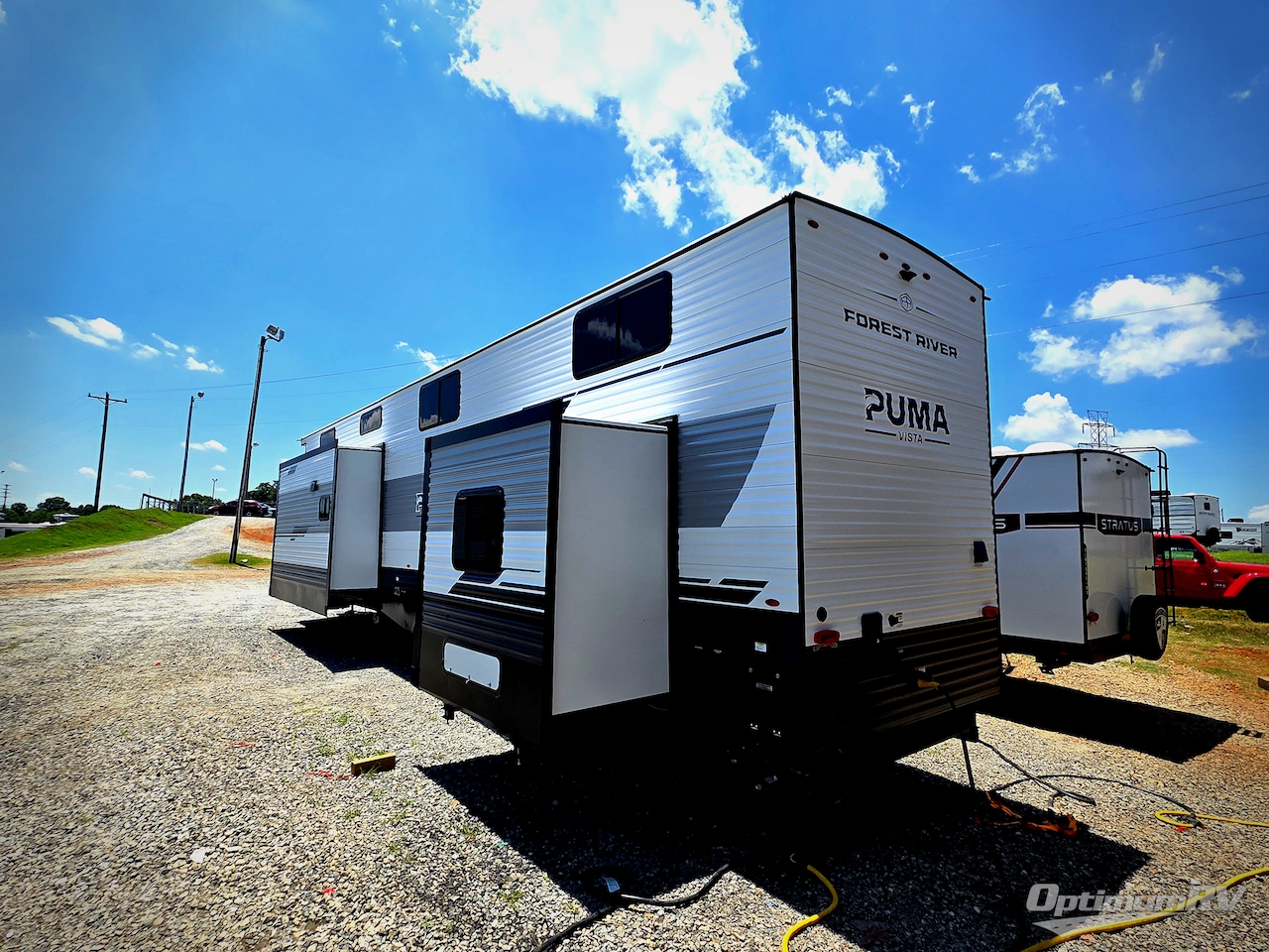 2027 Forest River Puma Vista 402LFT Photo 3