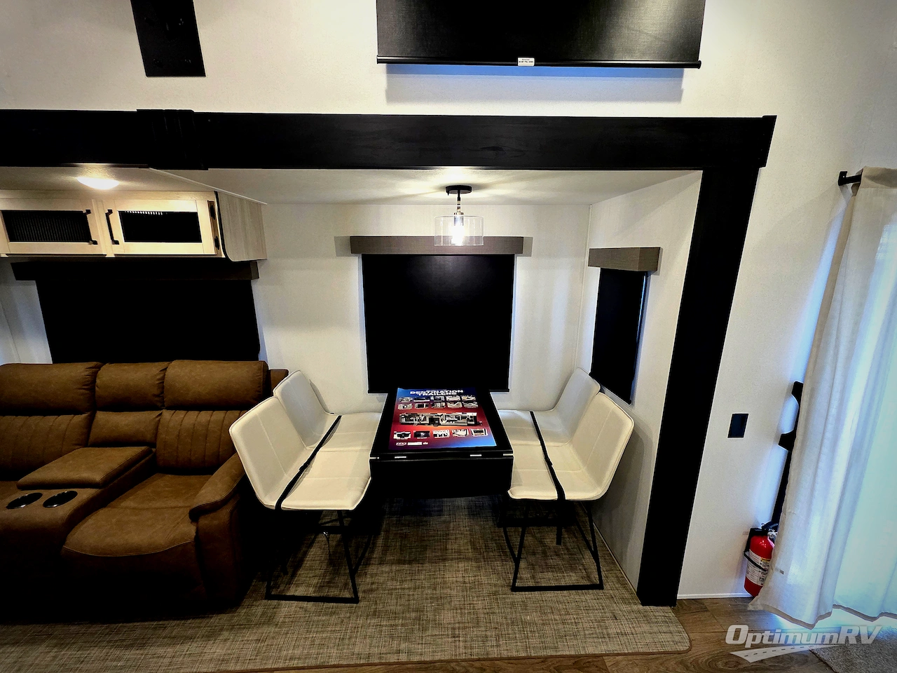 2027 Forest River Puma Vista 402LFT Photo 12