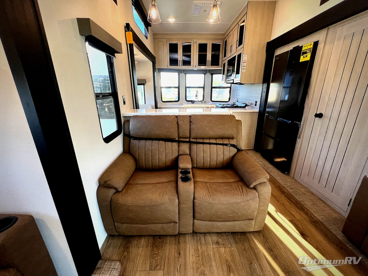 2027 Forest River Puma Vista 403LFT Photo 6