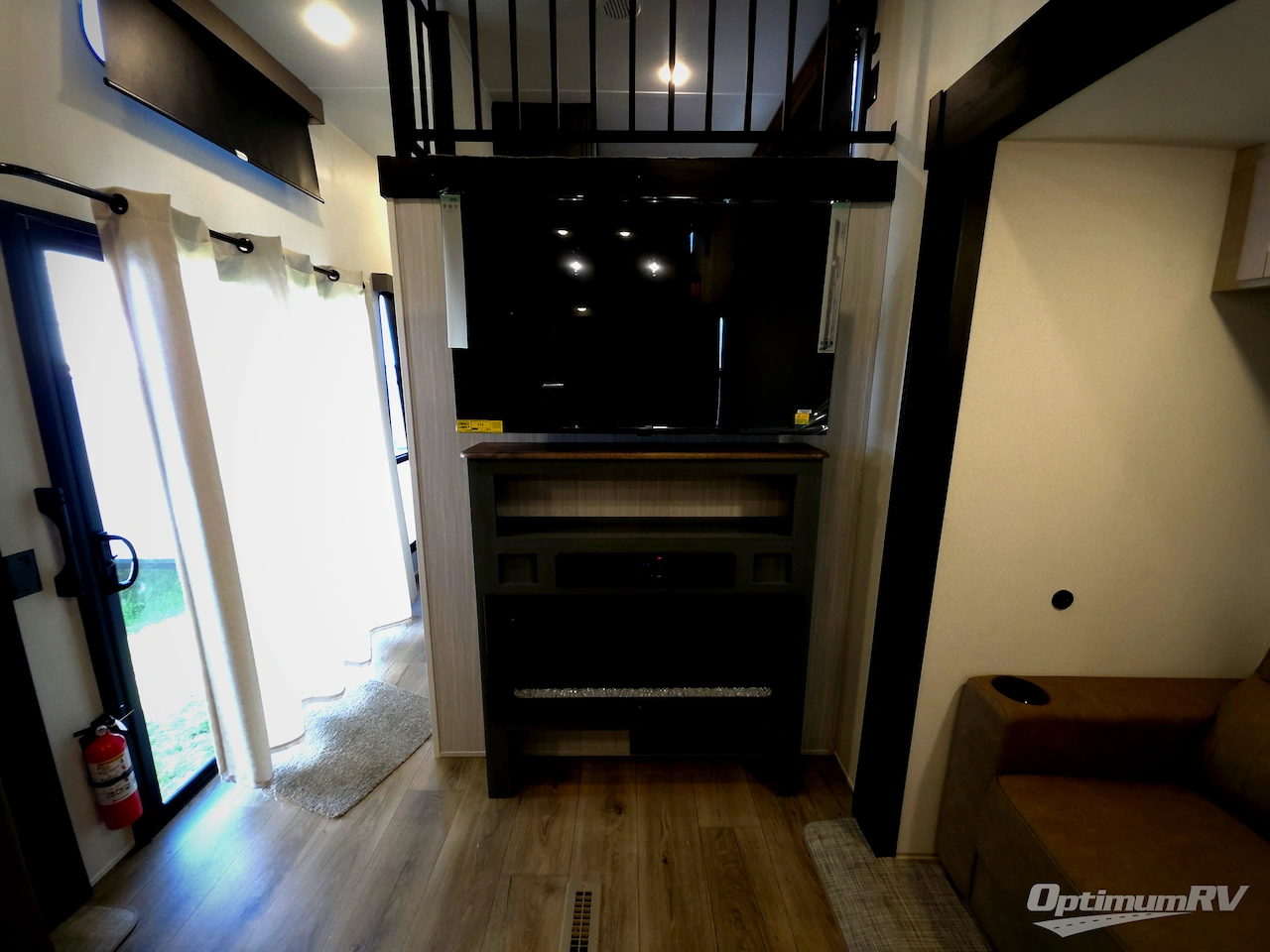 2027 Forest River Puma Vista 403LFT Photo 11