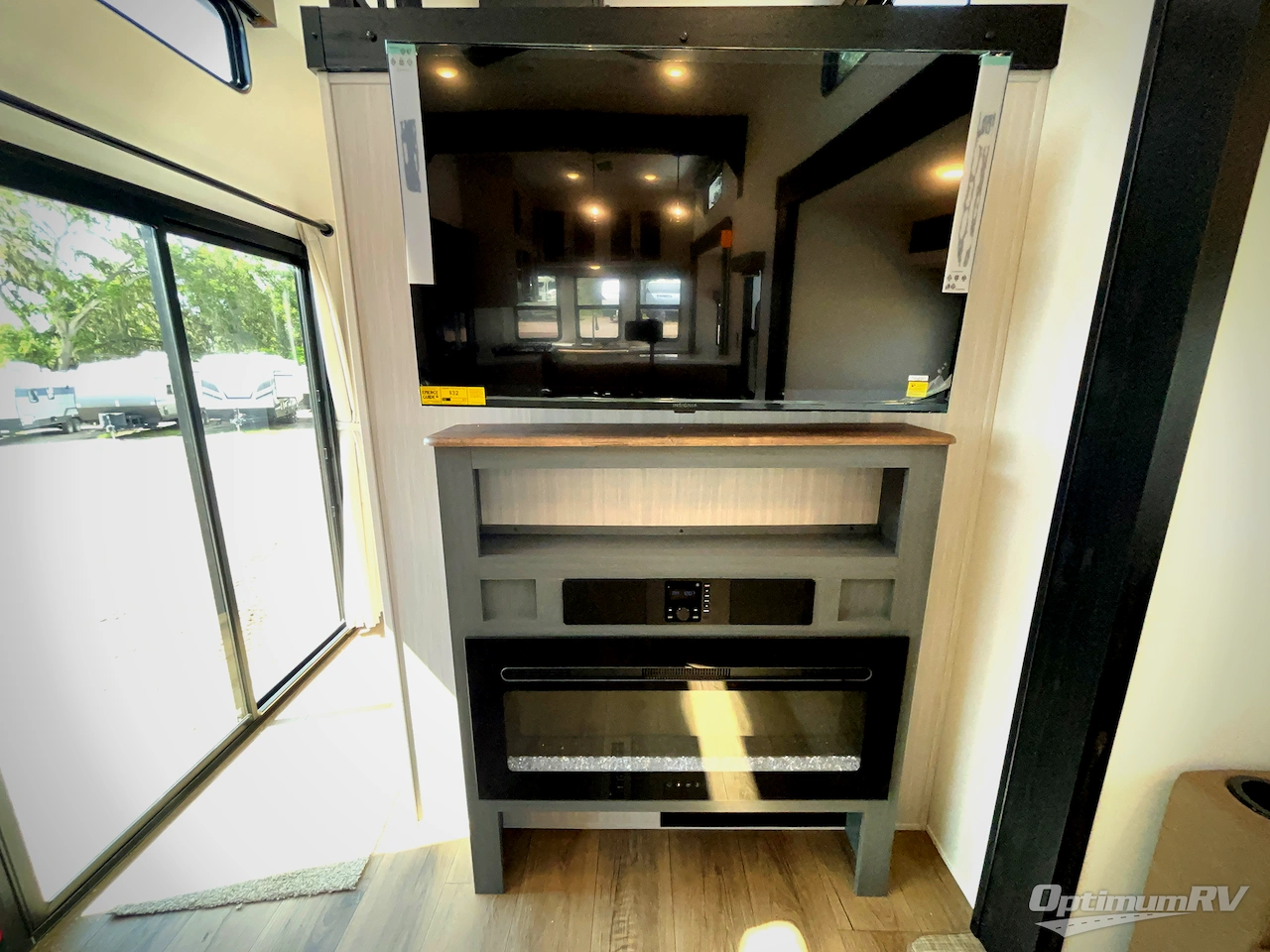 2027 Forest River Puma Vista 403LFT Photo 13
