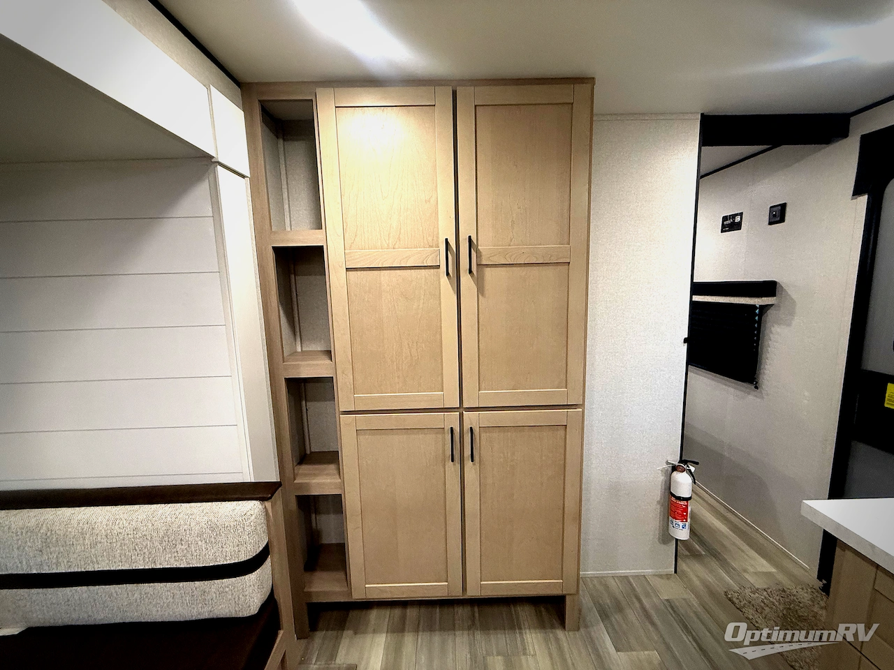 2026 Heartland Prowler 2802BHS Photo 4