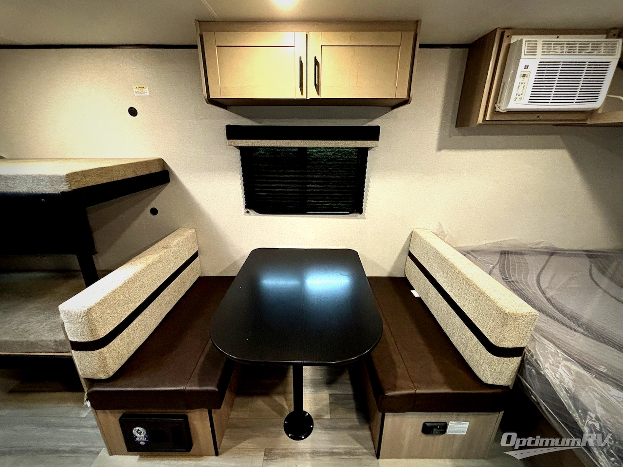 2026 Heartland Prowler 1700BH Photo 10