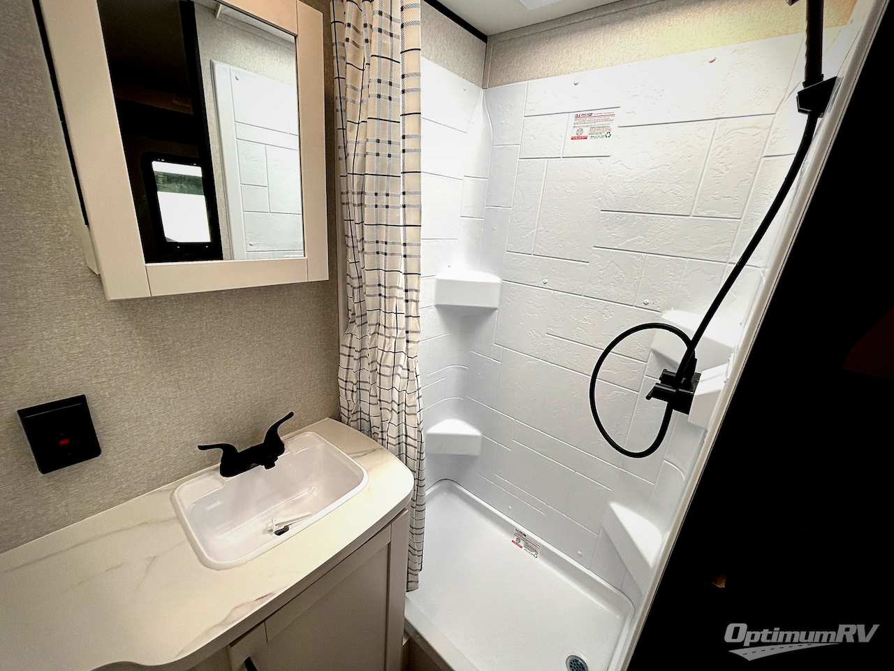 2026 Heartland Prowler 2100QB Photo 7