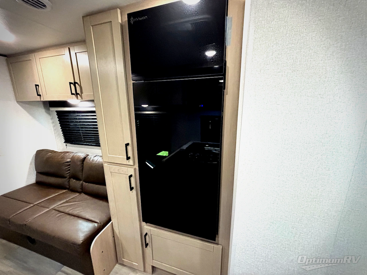 2026 Heartland Prowler 2100QB Photo 9