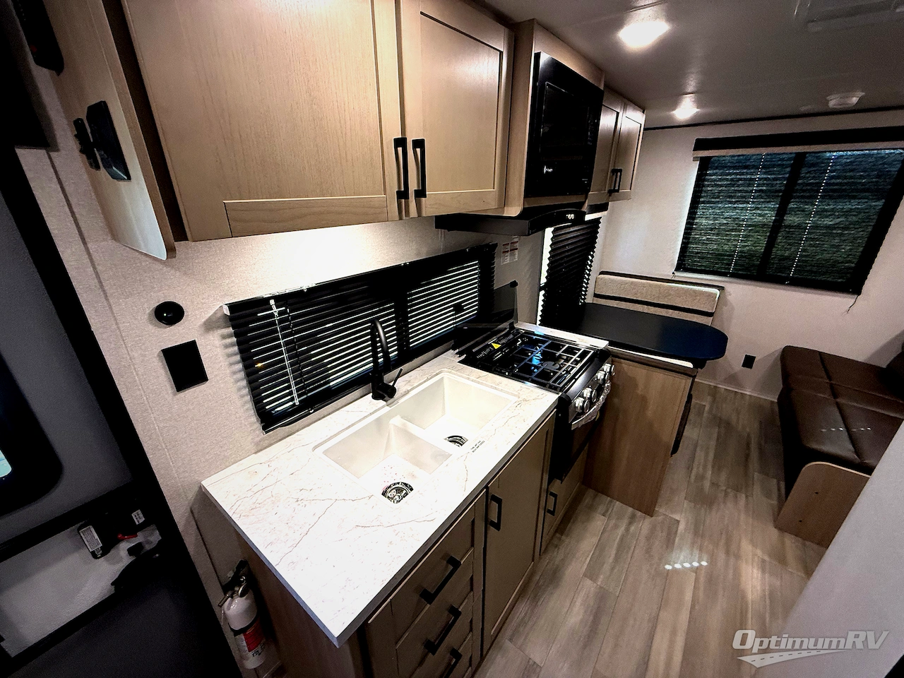 2026 Heartland Prowler 2100QB Photo 10