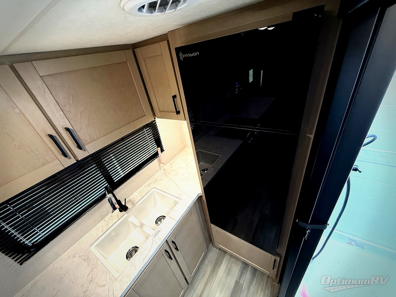 2026 Heartland Prowler 2103MKS Photo 15