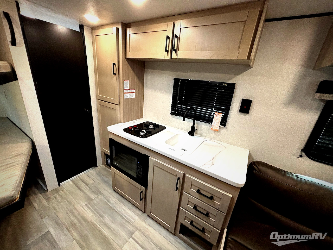 2026 Heartland Prowler 2500BH Photo 6