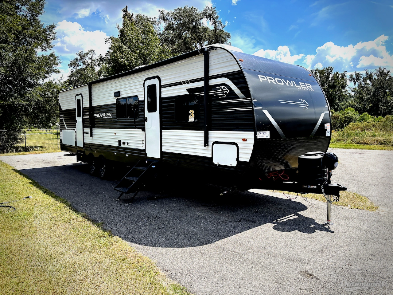 Heartland Prowler 3202DSB