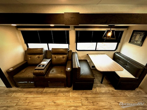 2026 Venture Sienna SA311VDB RV Photo 2