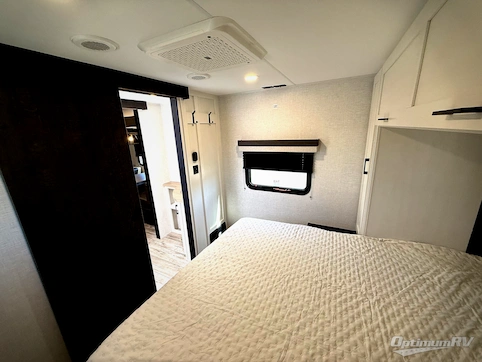 2026 Venture Sienna SA311VDB RV Photo 4