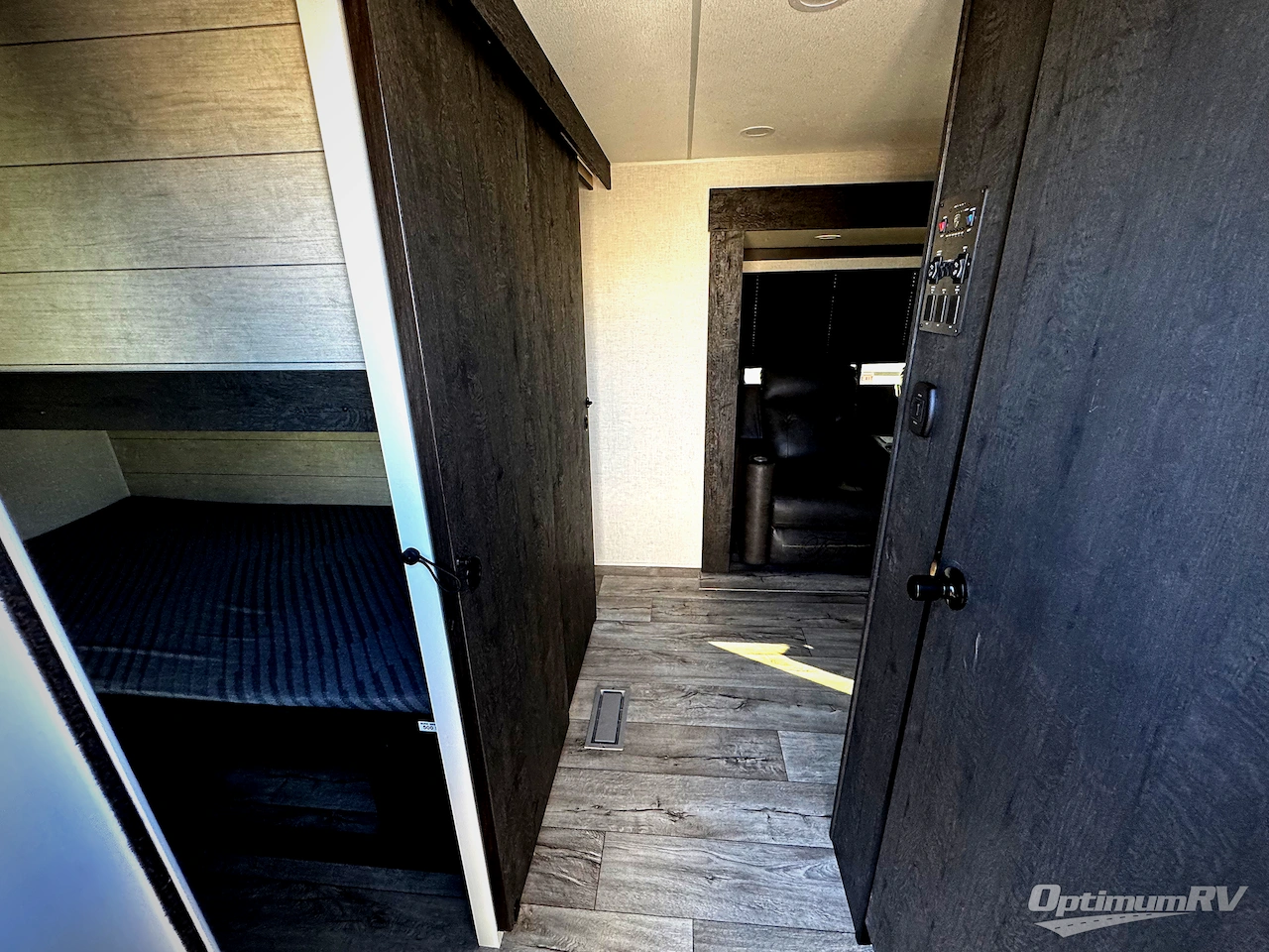 2026 Venture Sienna SA311VDB Photo 4