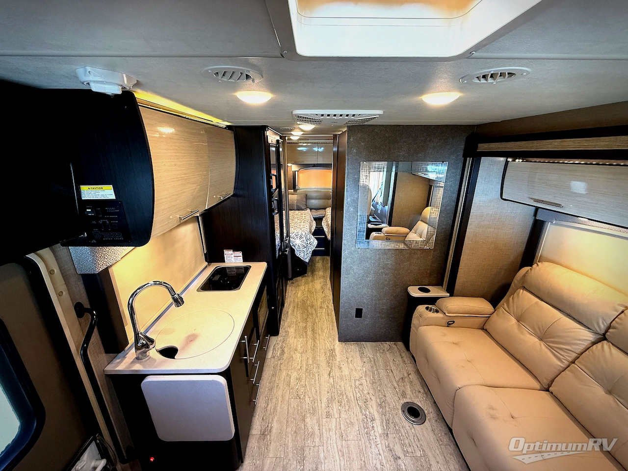 2018 Thor Vegas 24.1 Photo 5