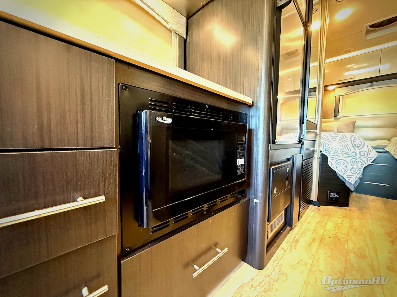 2018 Thor Vegas 24.1 Photo 18