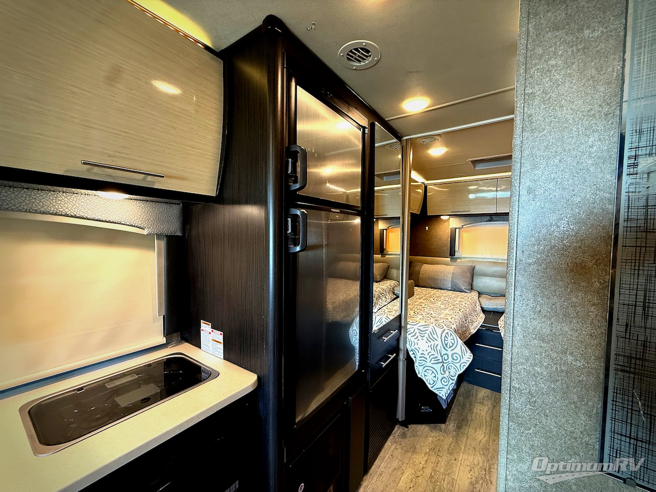 2018 Thor Vegas 24.1 Photo 20