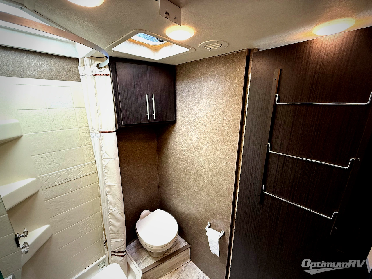 2018 Thor Vegas 24.1 Photo 22