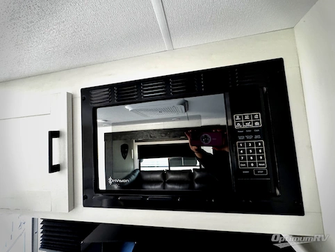 2026 Venture Sienna SA281VQB RV Photo 3