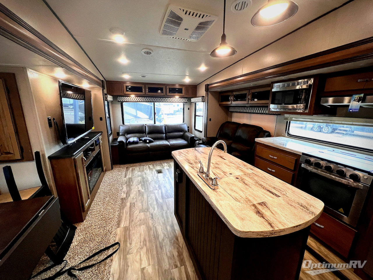 2020 Coachmen Chaparral Lite 284RLS Photo 4