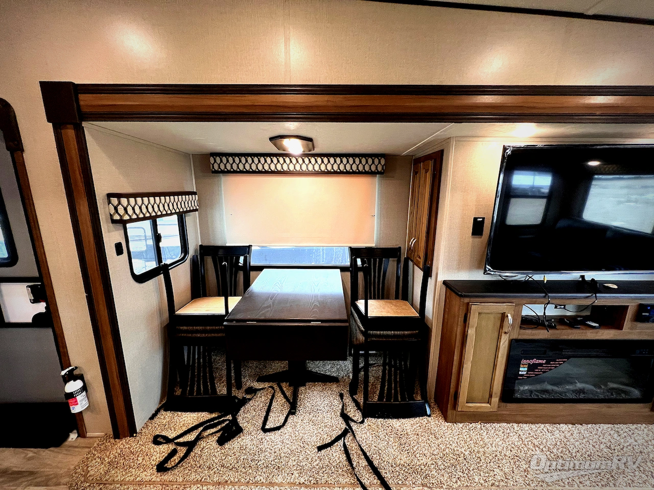 2020 Coachmen Chaparral Lite 284RLS Photo 13