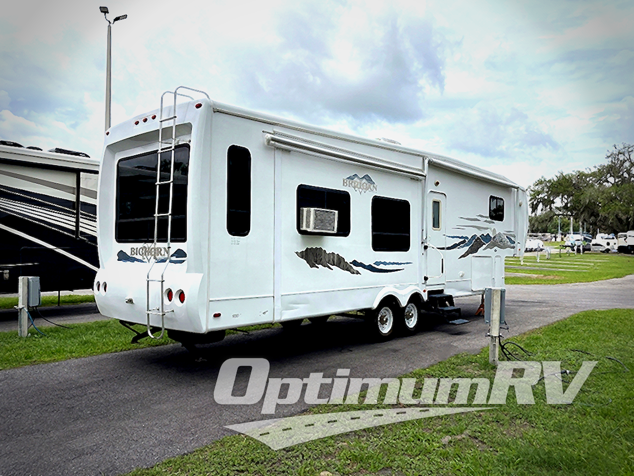 2006 Heartland Bighorn 2925RK Photo 2