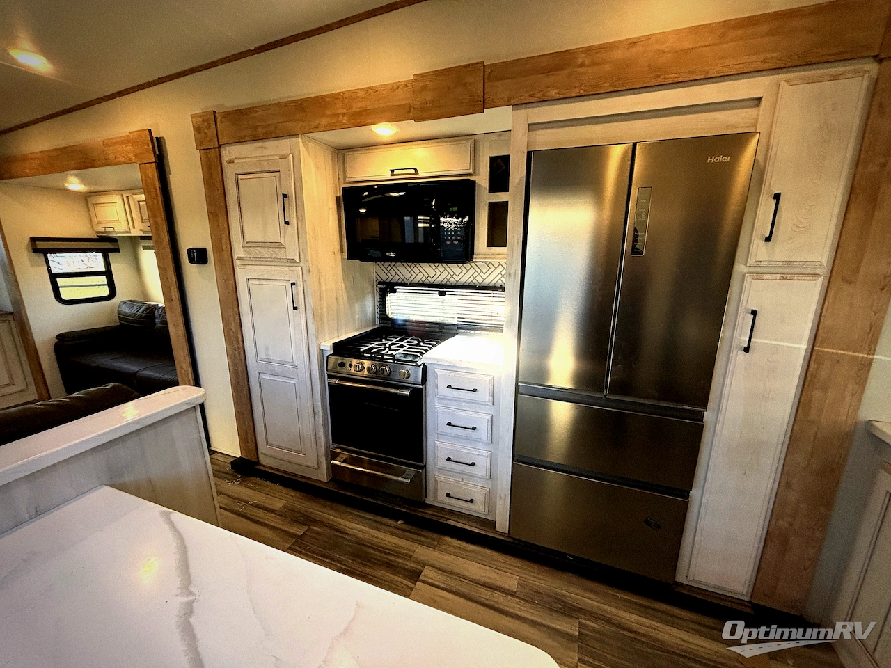 2024 Heartland Bighorn Traveler 37RD Photo 5