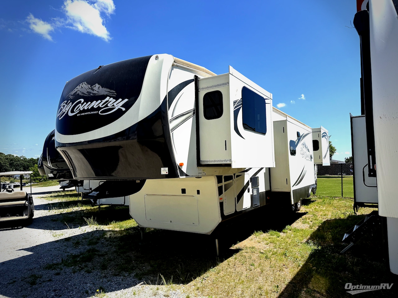 2016 Heartland Big Country 3900FLP Photo 2