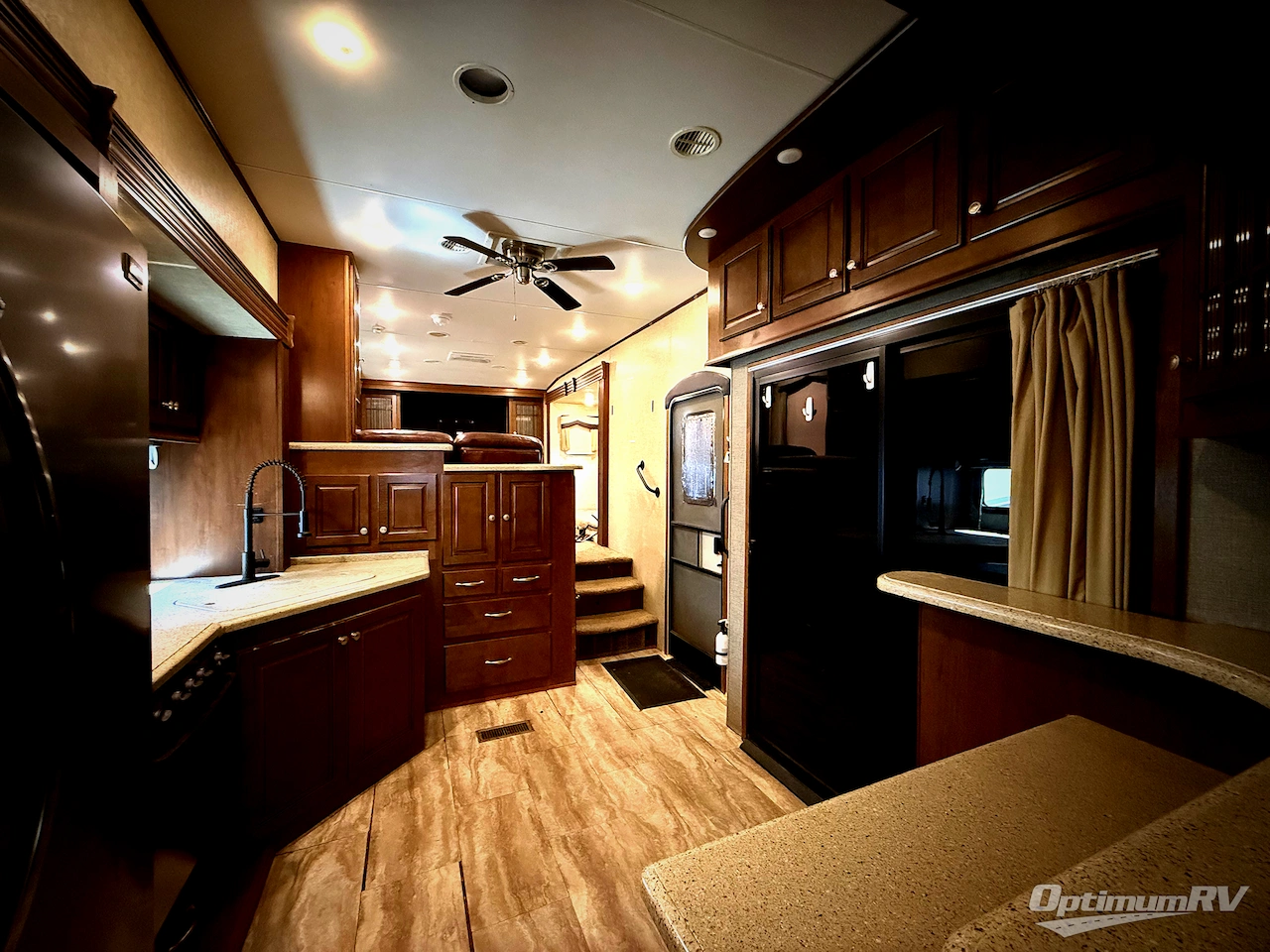 2016 Heartland Big Country 3900FLP Photo 5