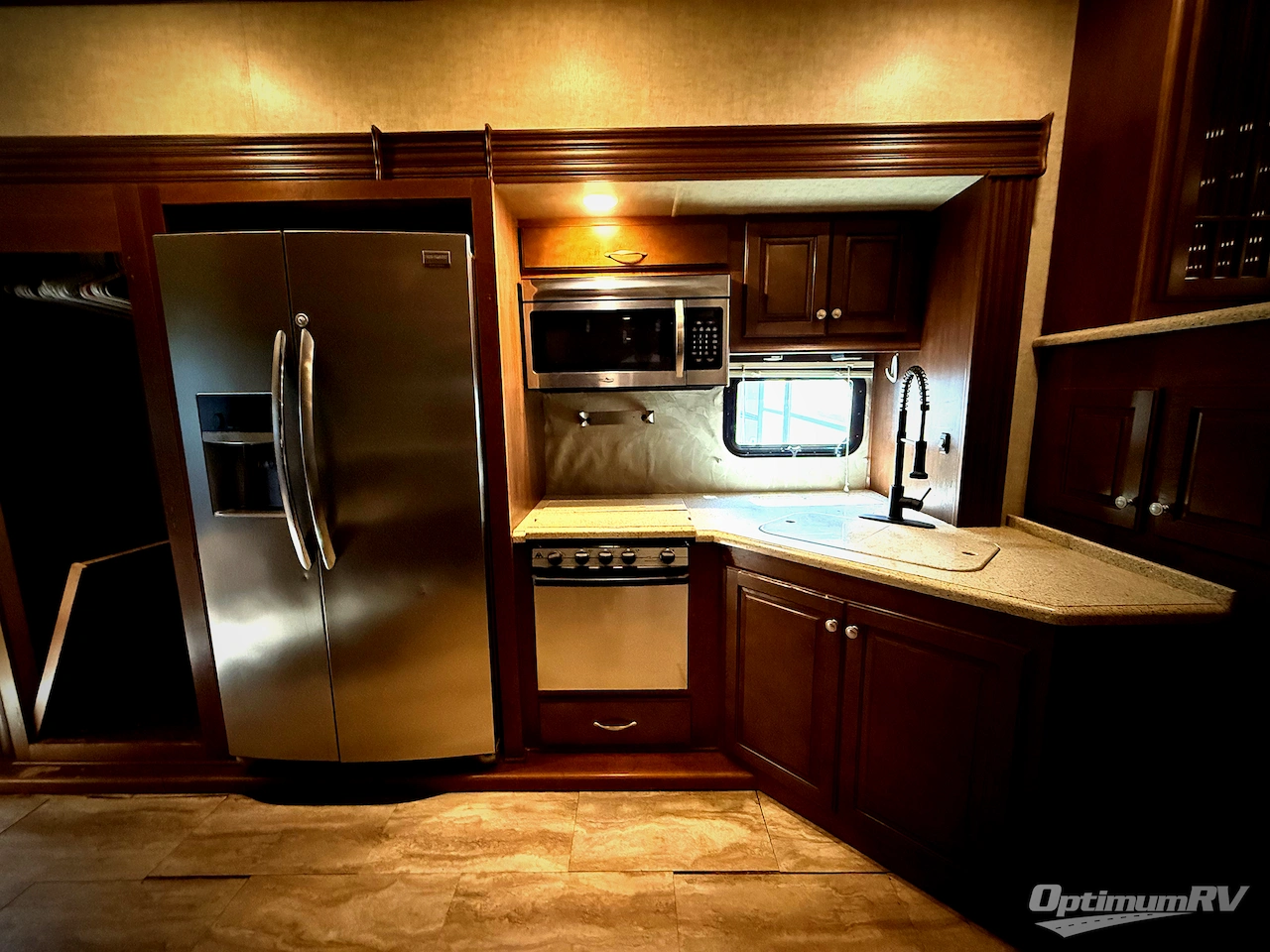 2016 Heartland Big Country 3900FLP Photo 11
