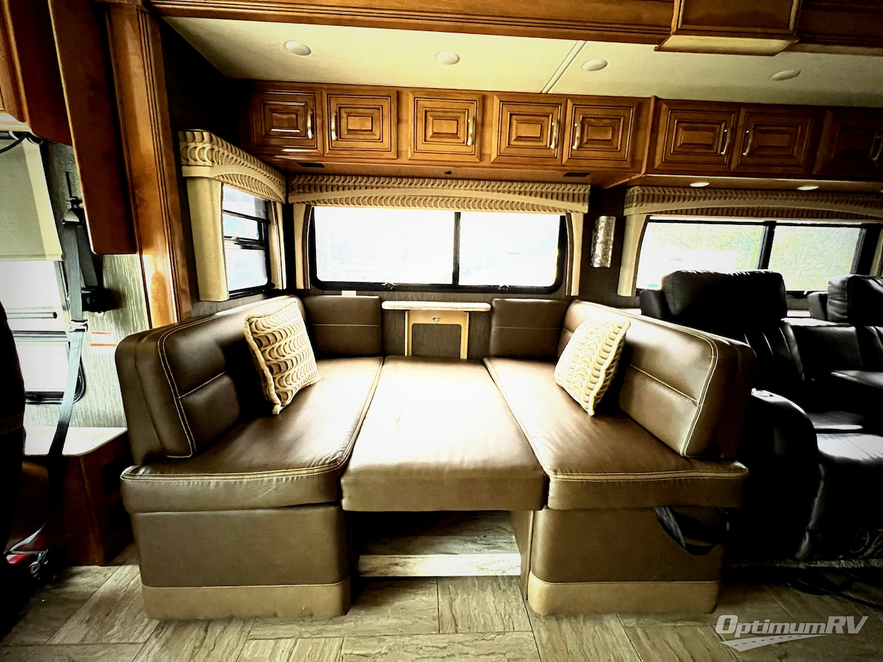 2019 Thor Aria 3601 Photo 8