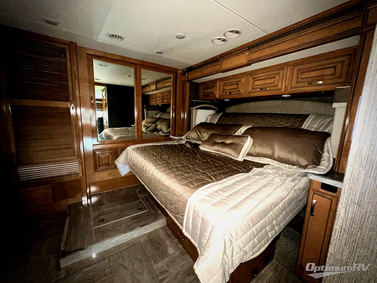 2019 Thor Aria 3601 Photo 16