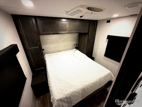 2026 Venture Stratus SR261VRB RV Photo 4