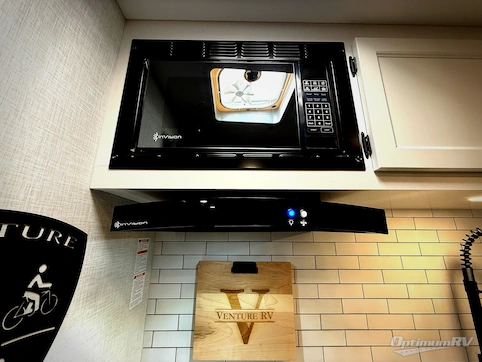 2026 Venture Stratus SR302VBH RV Photo 2