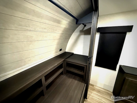 2026 Venture Stratus SR302VBH RV Photo 4