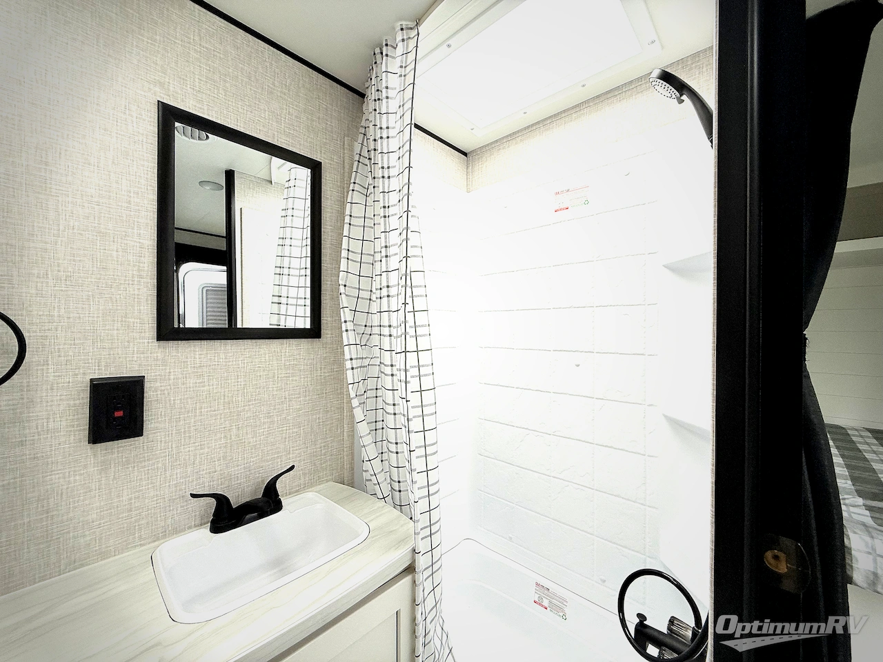 2025 Jayco Jay Flight SLX 210QB Photo 10