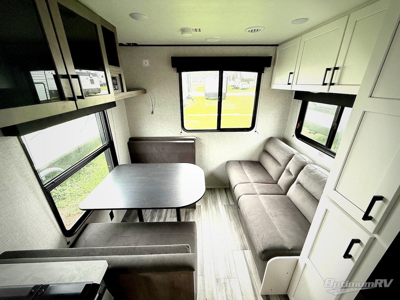 2025 Jayco Jay Flight SLX 210QB Photo 11