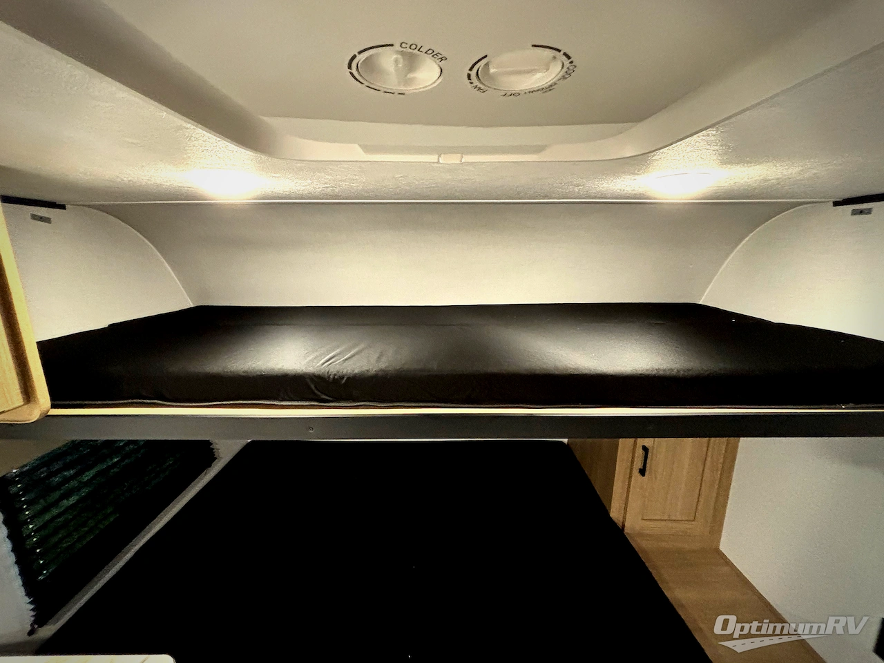 2026 Dutchmen Aspen Trail Mini 13FB Photo 9